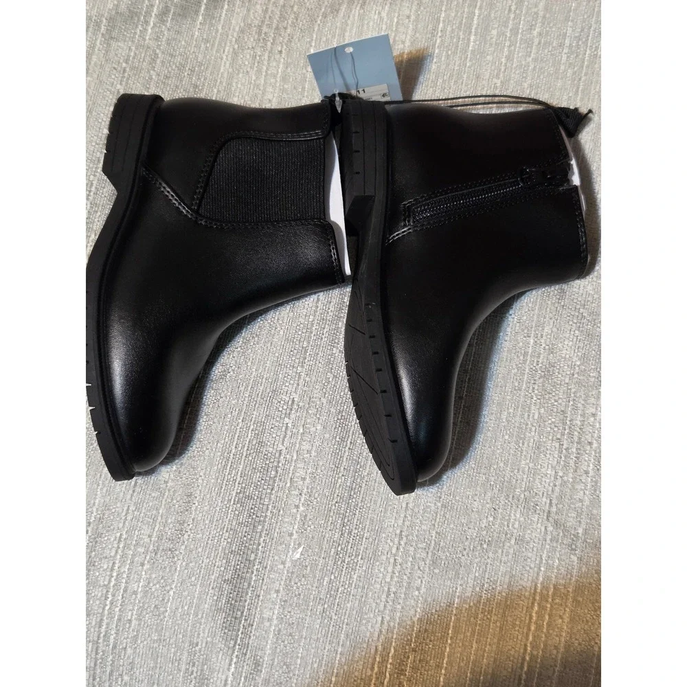 Cat & Jack Kids Black Chelsea Boots Side Zip Faux Leather Ankle Boots Size 11